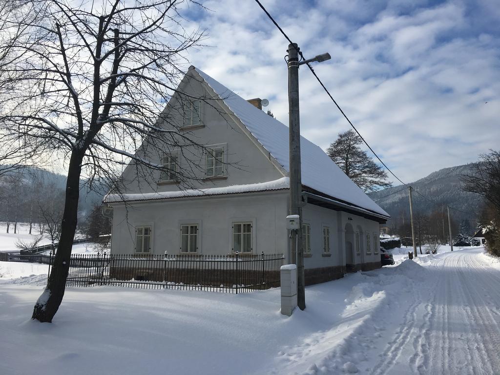 Вилла Chalupa U Broumovskych Sten Bozanov Экстерьер фото